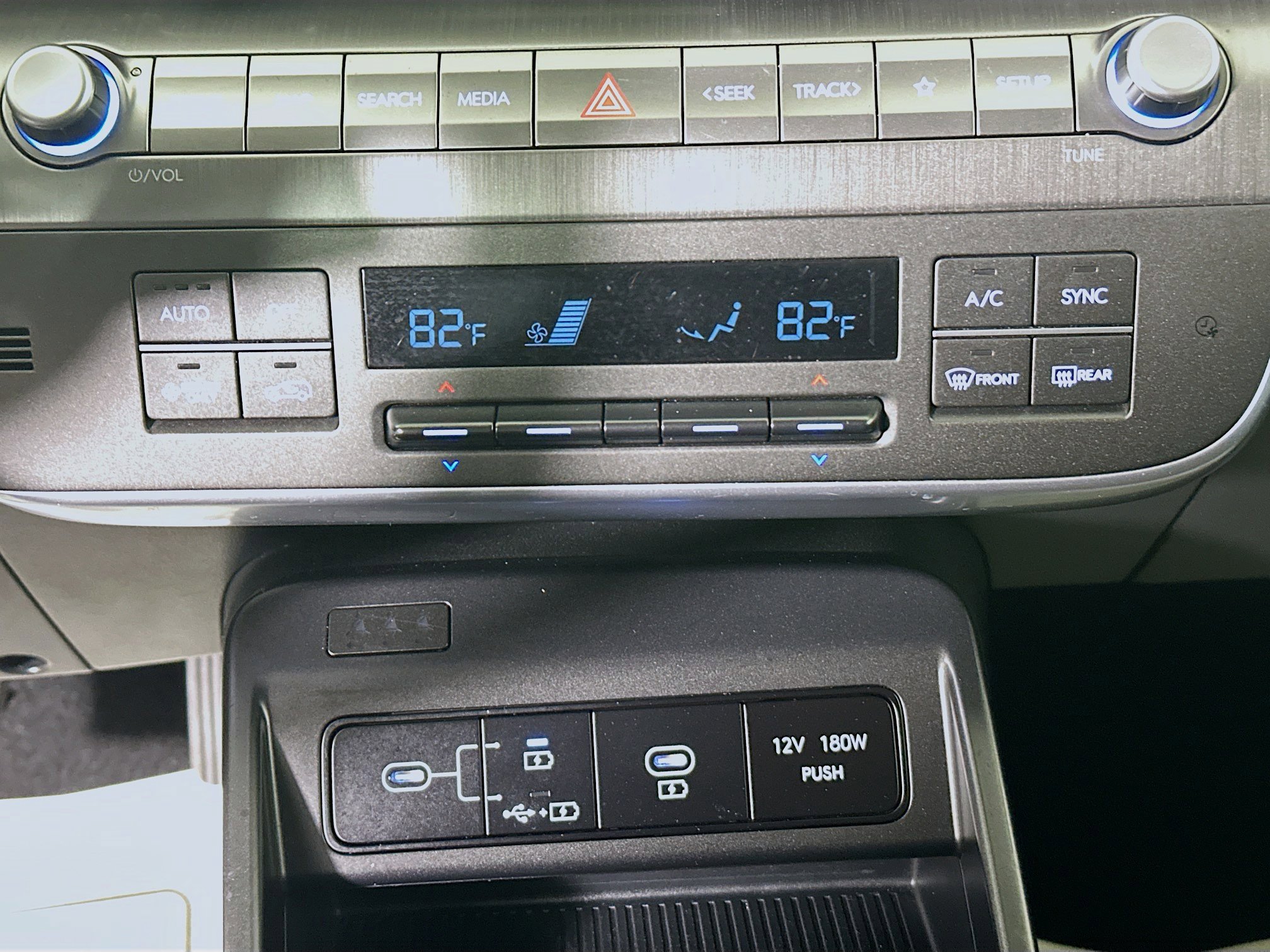 Used 2024 Hyundai Kona SEL image 23