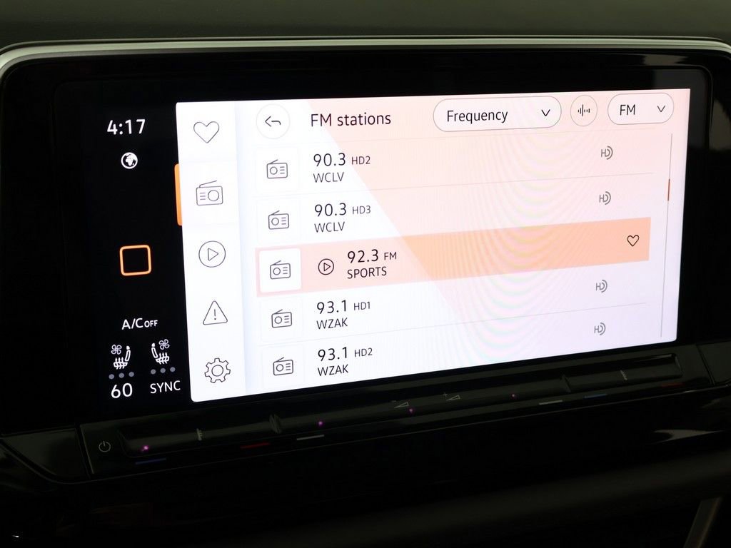 Certified 2024 Volkswagen Atlas Peak Edition SEL AWD/4WD image 54