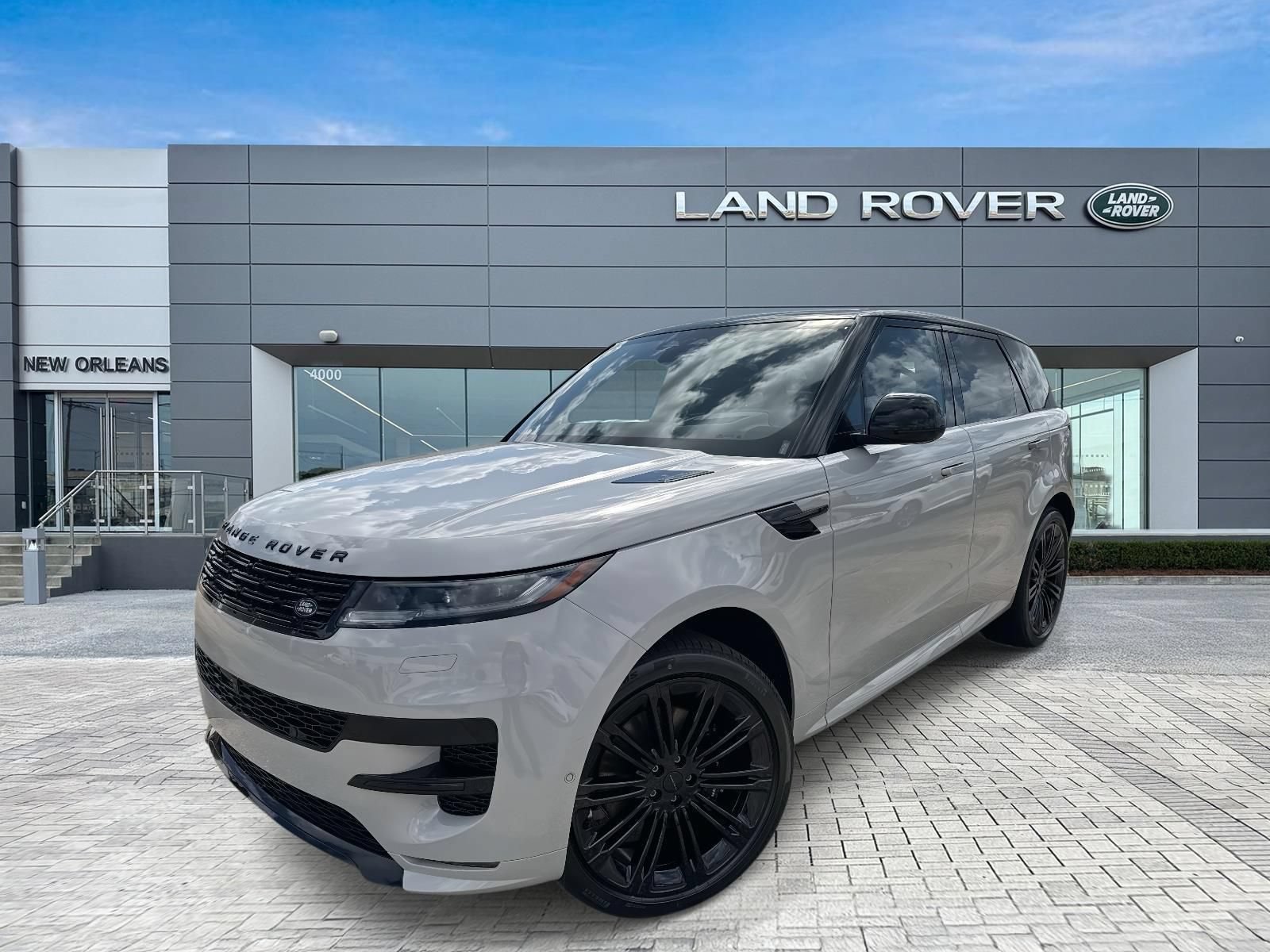 New 2026 Land Rover Range Rover Sport Dynamic SE AWD/4WD video 1
