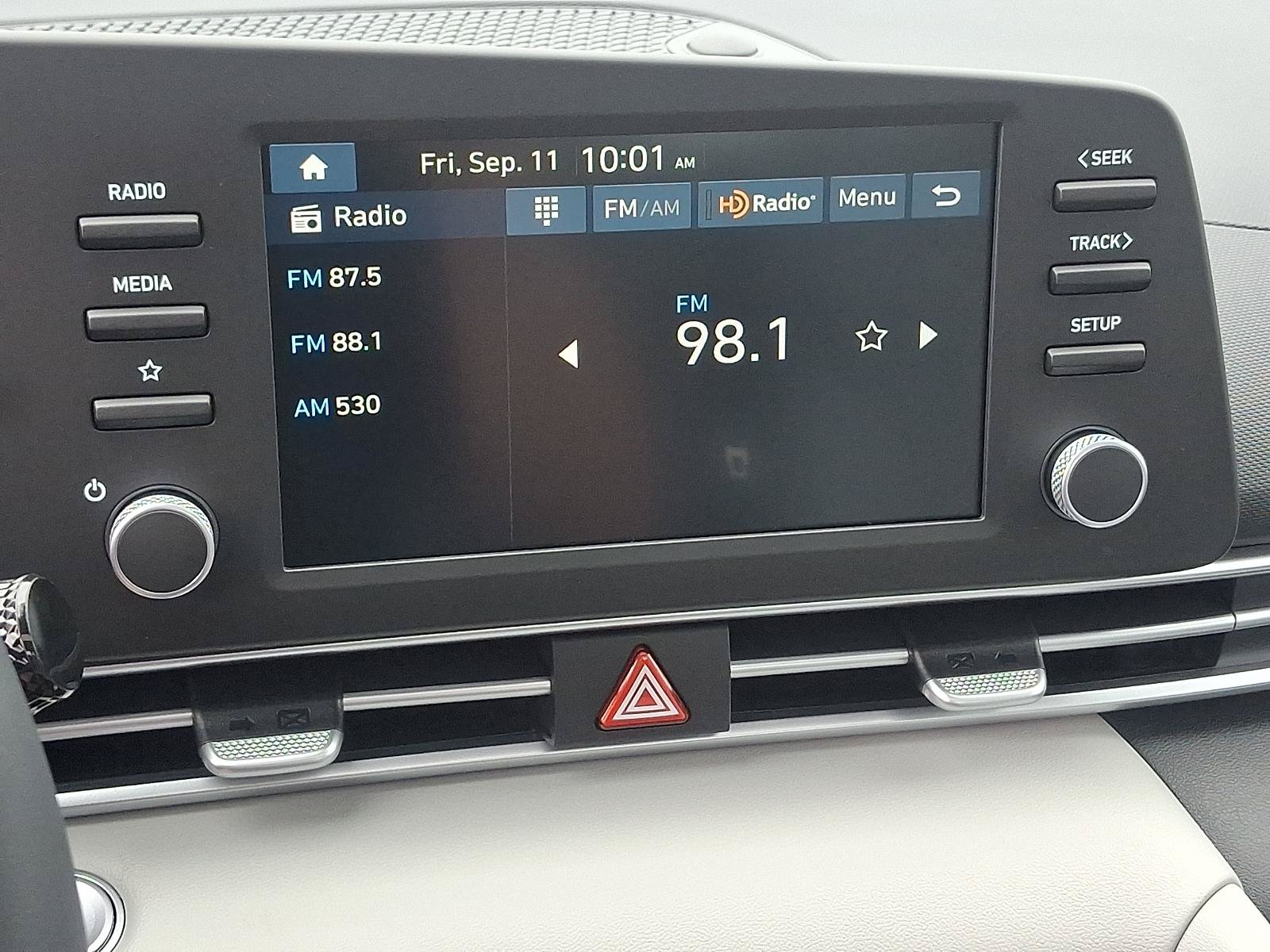 New 2026 Hyundai Elantra SEL Sport FWD image 12