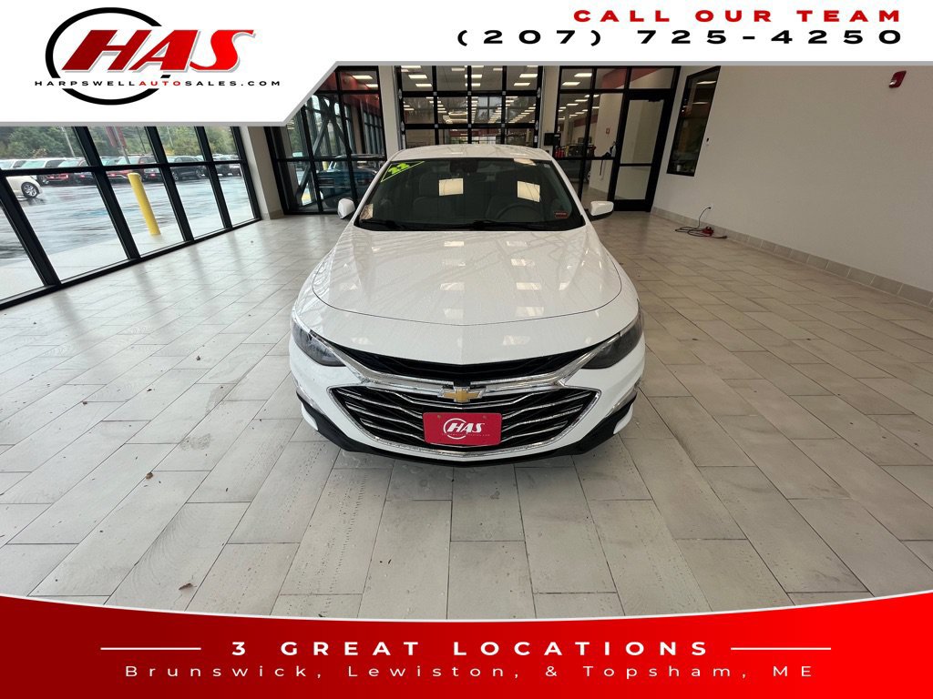 Used 2022 Chevrolet Malibu LS w/ Driver Confidence Package II FWD image 9