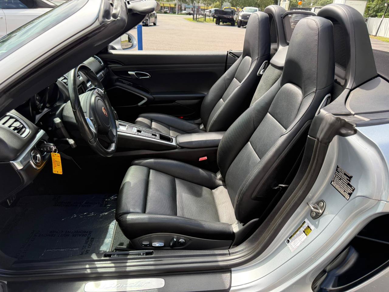 Used 2015 Porsche Boxster RWD image 24