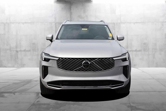 Used 2025 Volvo XC90 B6 Plus AWD/4WD image 4