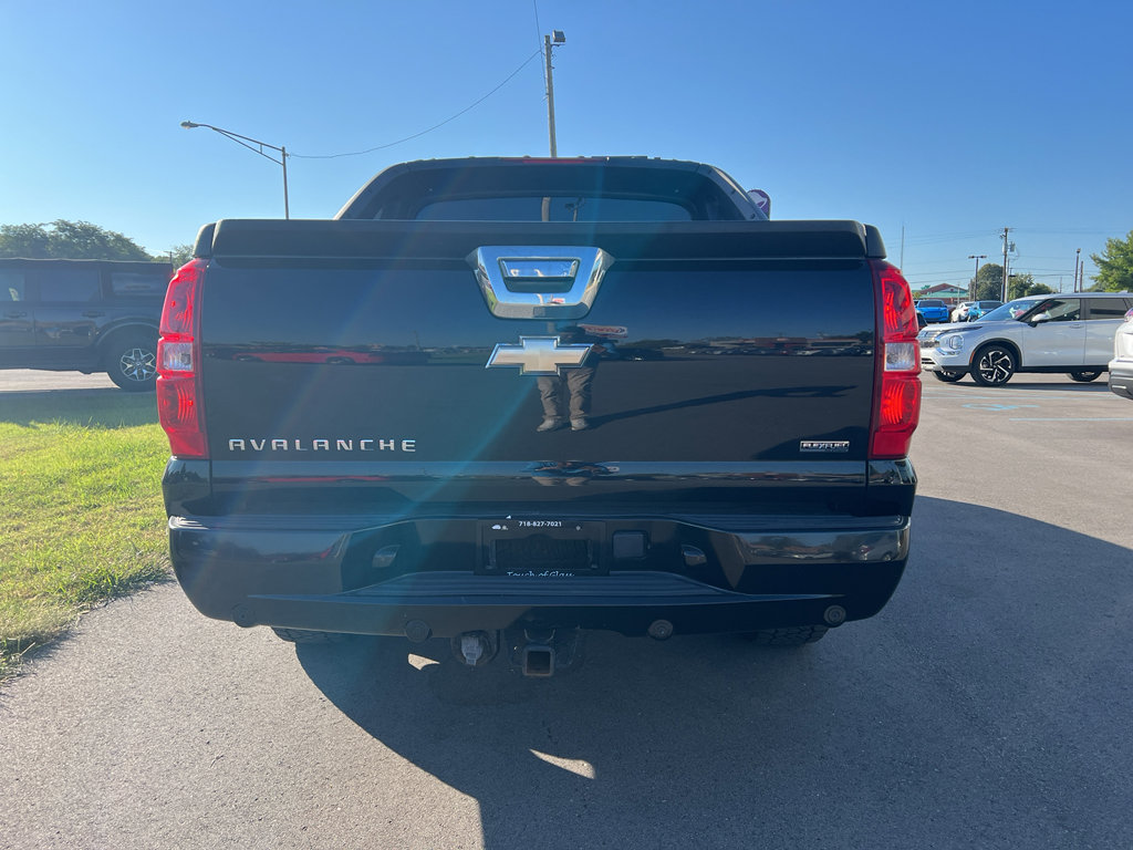 Used 2008 Chevrolet Avalanche LT w/ Convenience Package #1 image 4