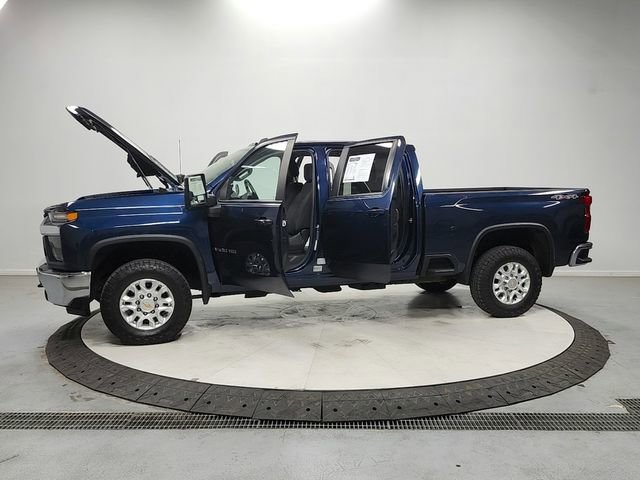 Used 2022 Chevrolet Silverado 3500 LT w/ Convenience Package image 12