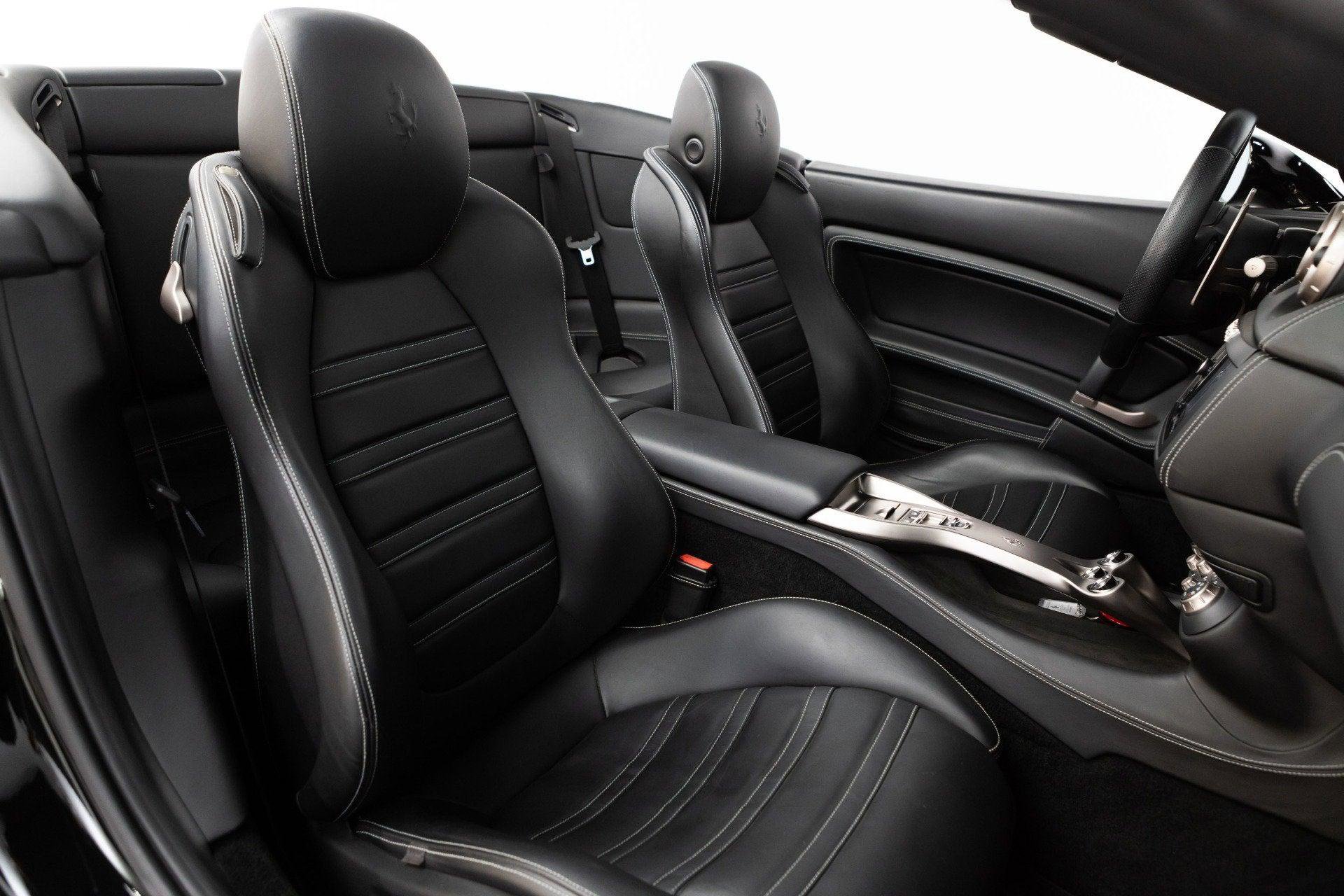 Used 2010 Ferrari California RWD image 62