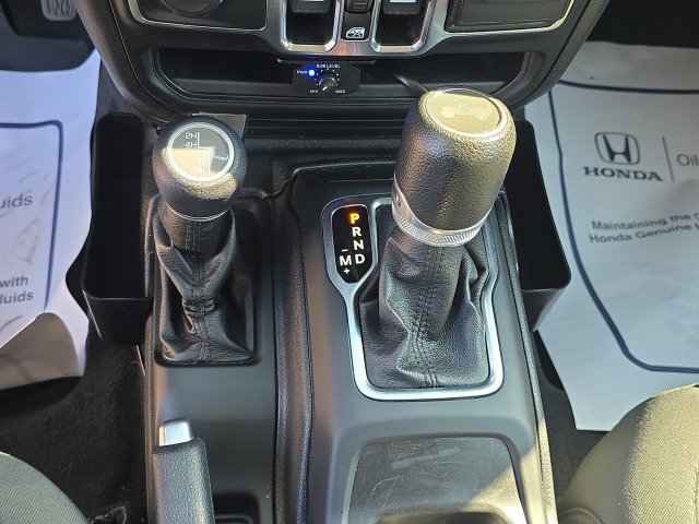 Used 2021 Jeep Wrangler Unlimited Sport AWD/4WD image 26