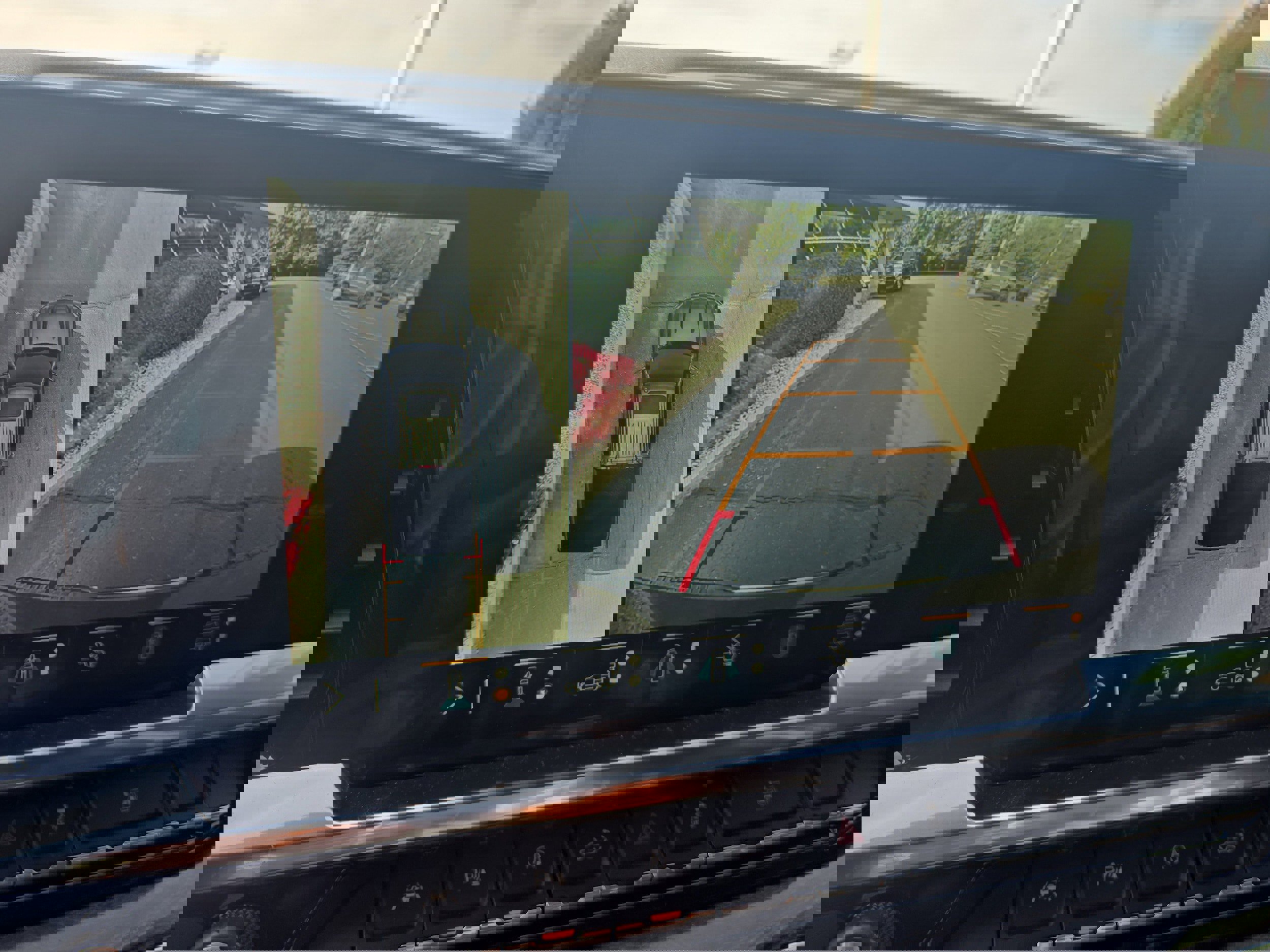 Used 2023 Chevrolet Silverado 1500 LTZ w/ Technology Package image 12