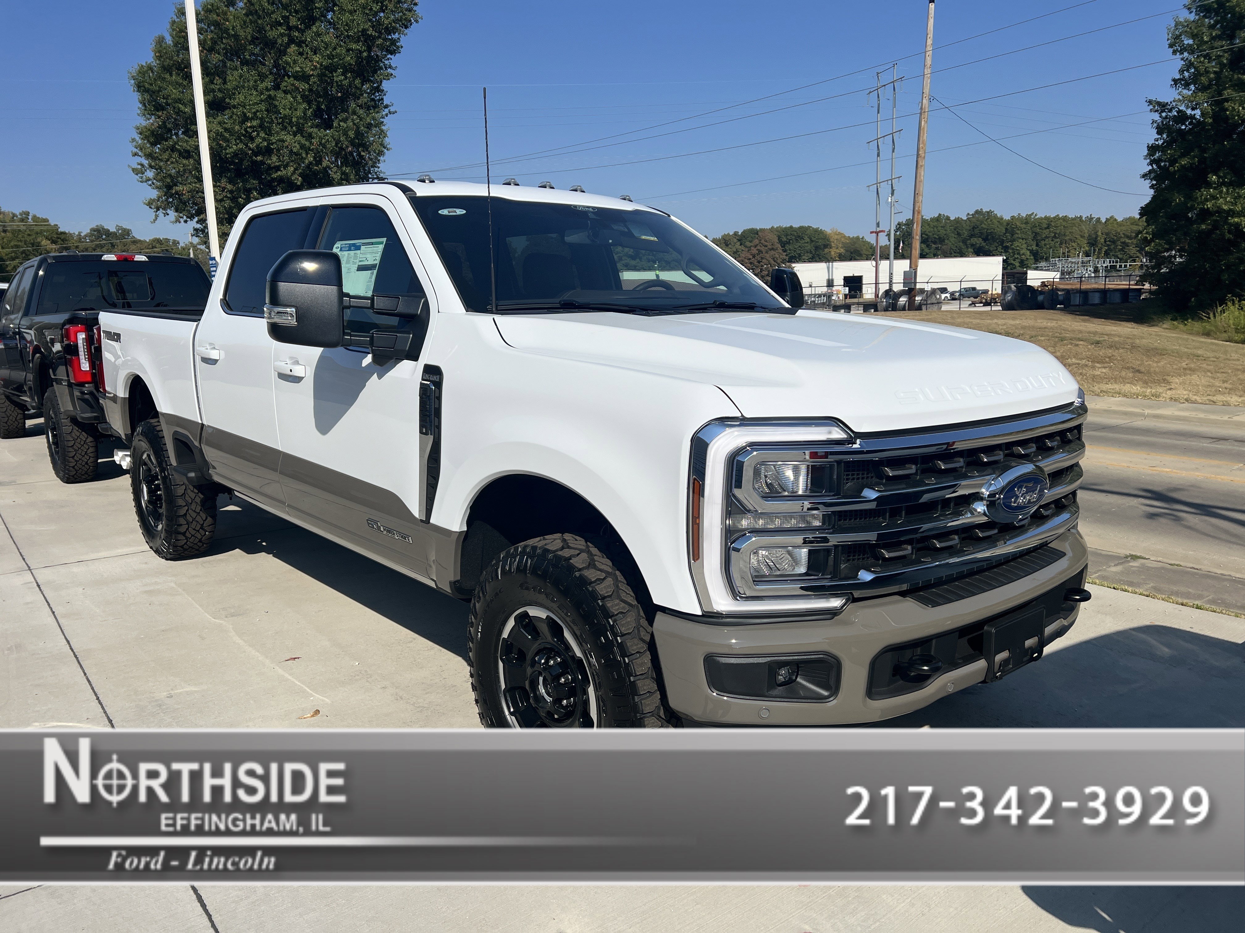 New 2026 Ford F350 4x4 Crew Cab Super Duty image 1