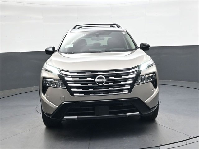 New 2026 Nissan Rogue Platinum image 10