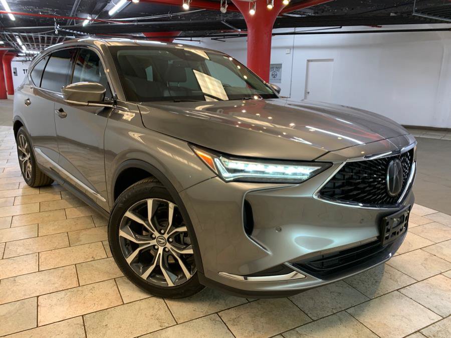 Used 2023 Acura MDX w/ Technology Package AWD/4WD image 3