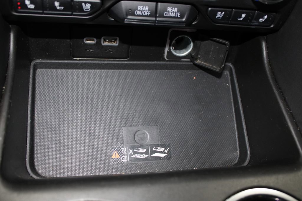 Used 2022 GMC Yukon AT4 w/ Max Trailering Package image 27