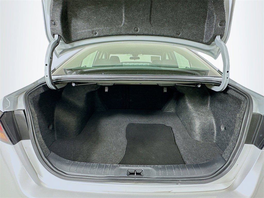 Used 2024 Nissan Altima 2.5 SV image 21