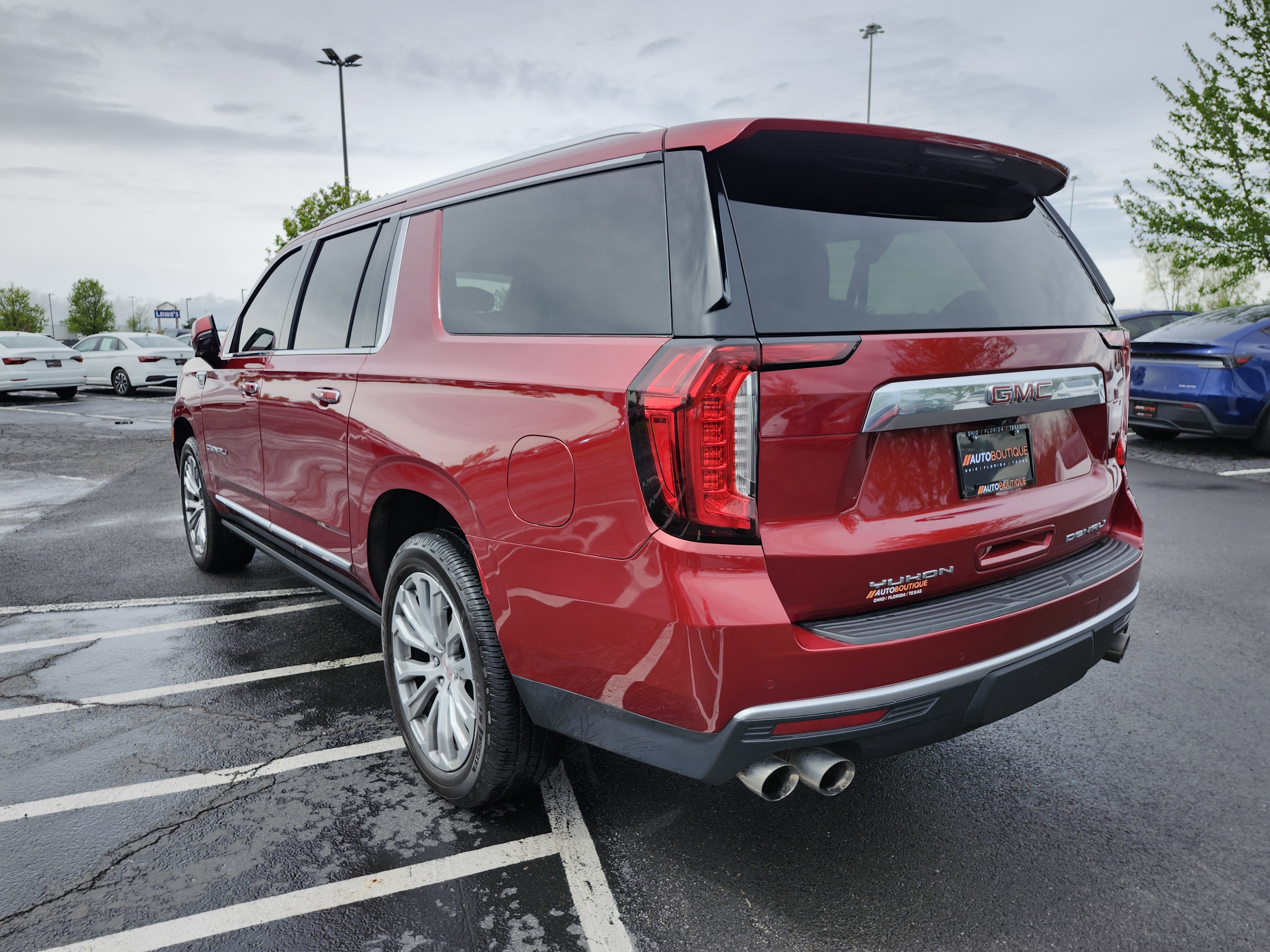 Used 2021 GMC Yukon XL Denali w/ Denali Ultimate Package image 18
