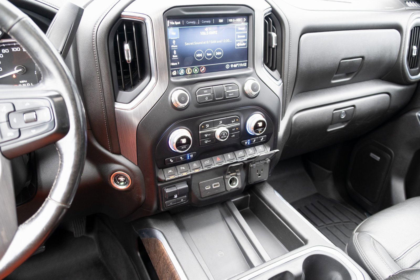 Used 2020 GMC Sierra 1500 Denali image 3