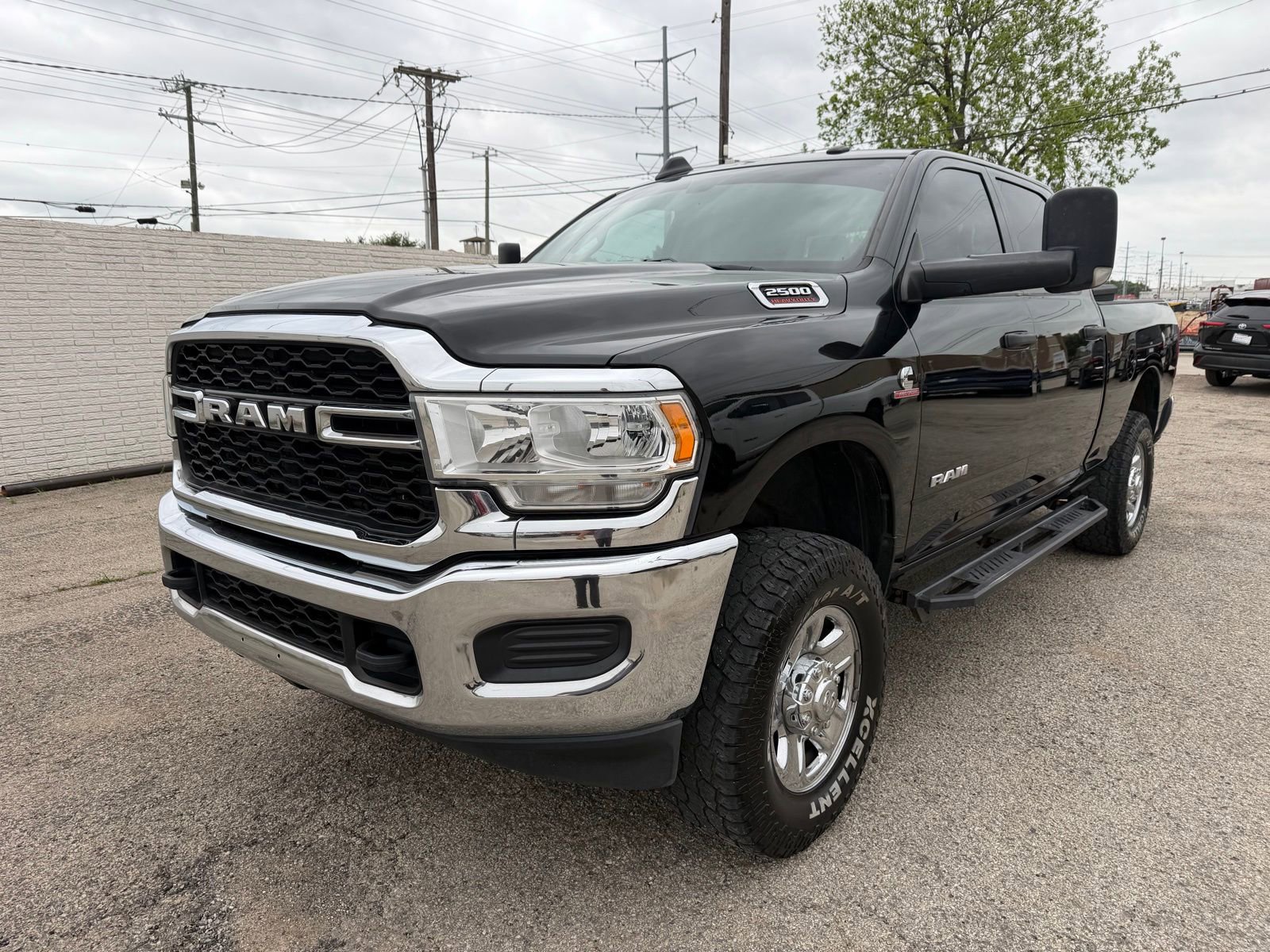Used 2020 RAM 2500 Tradesman image 1