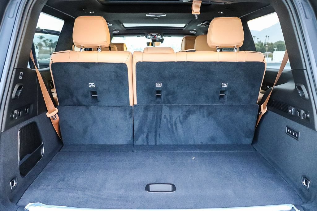 New 2026 Jeep Grand Wagoneer Summit AWD/4WD image 31