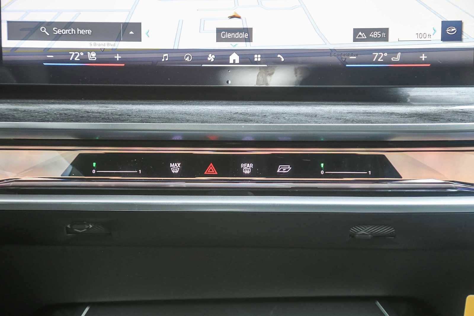 New 2026 BMW 740i image 10