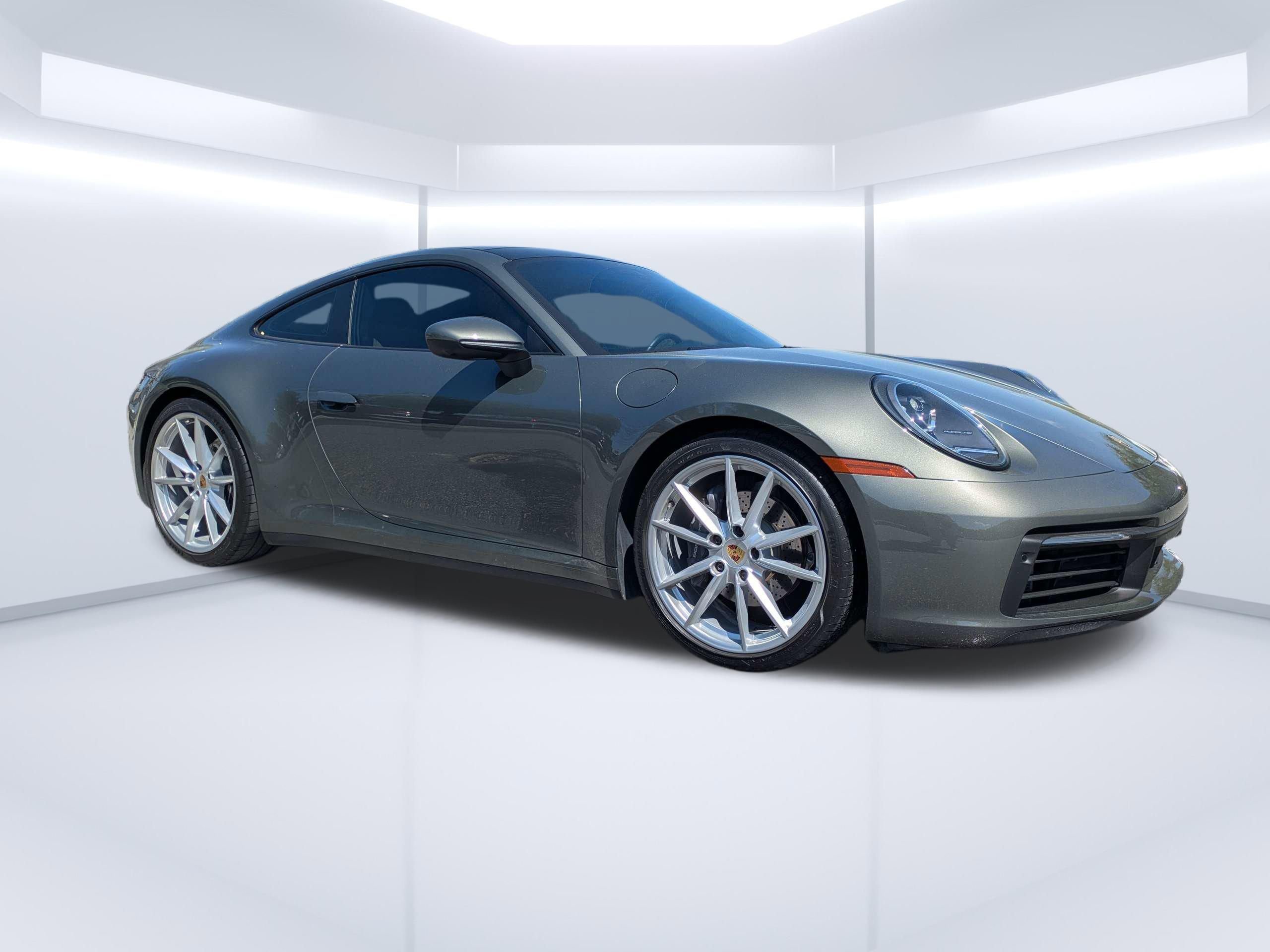 Used 2020 Porsche 911 Carrera image 1