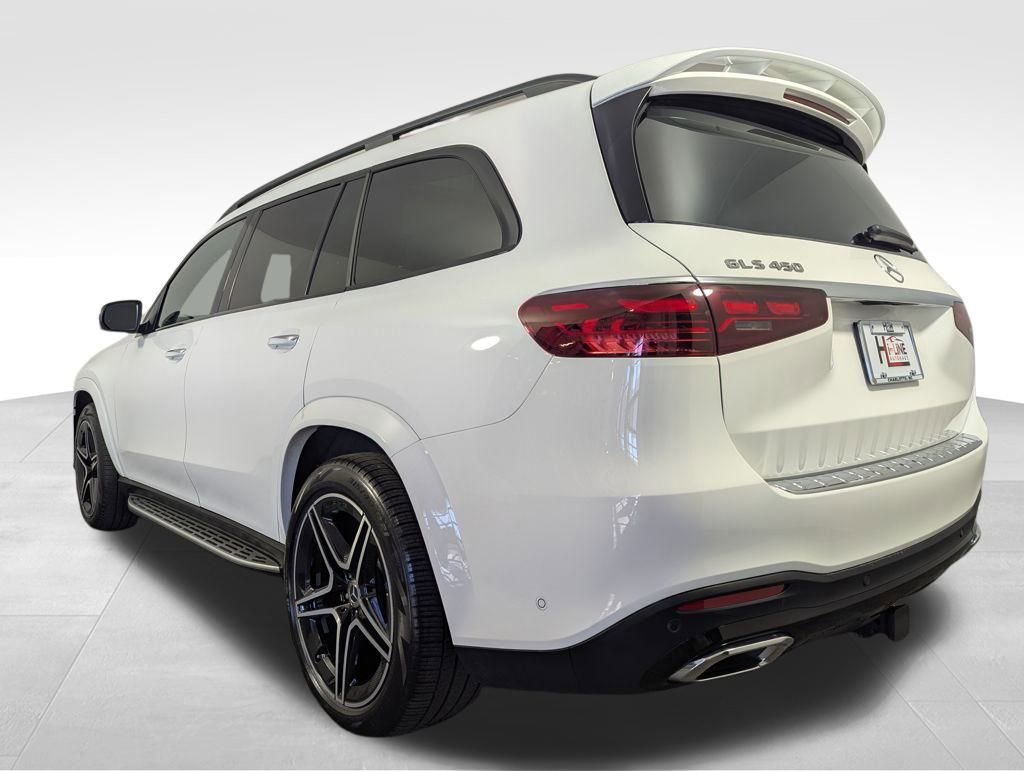 Used 2025 Mercedes-Benz GLS 450 4MATIC image 61