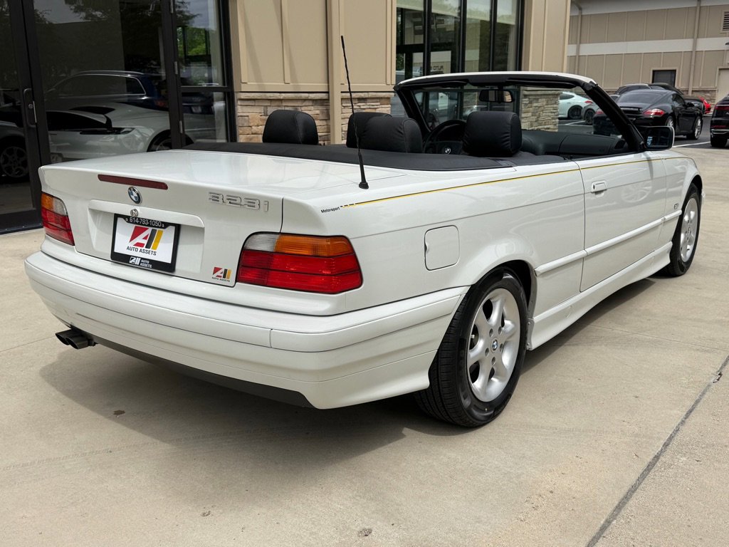 Used 1998 BMW 323i Convertible RWD image 9