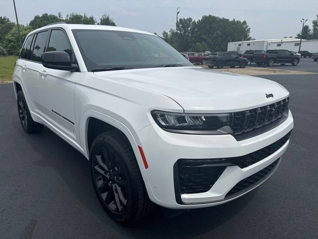 New 2026 Jeep Grand Cherokee Limited AWD/4WD image 7