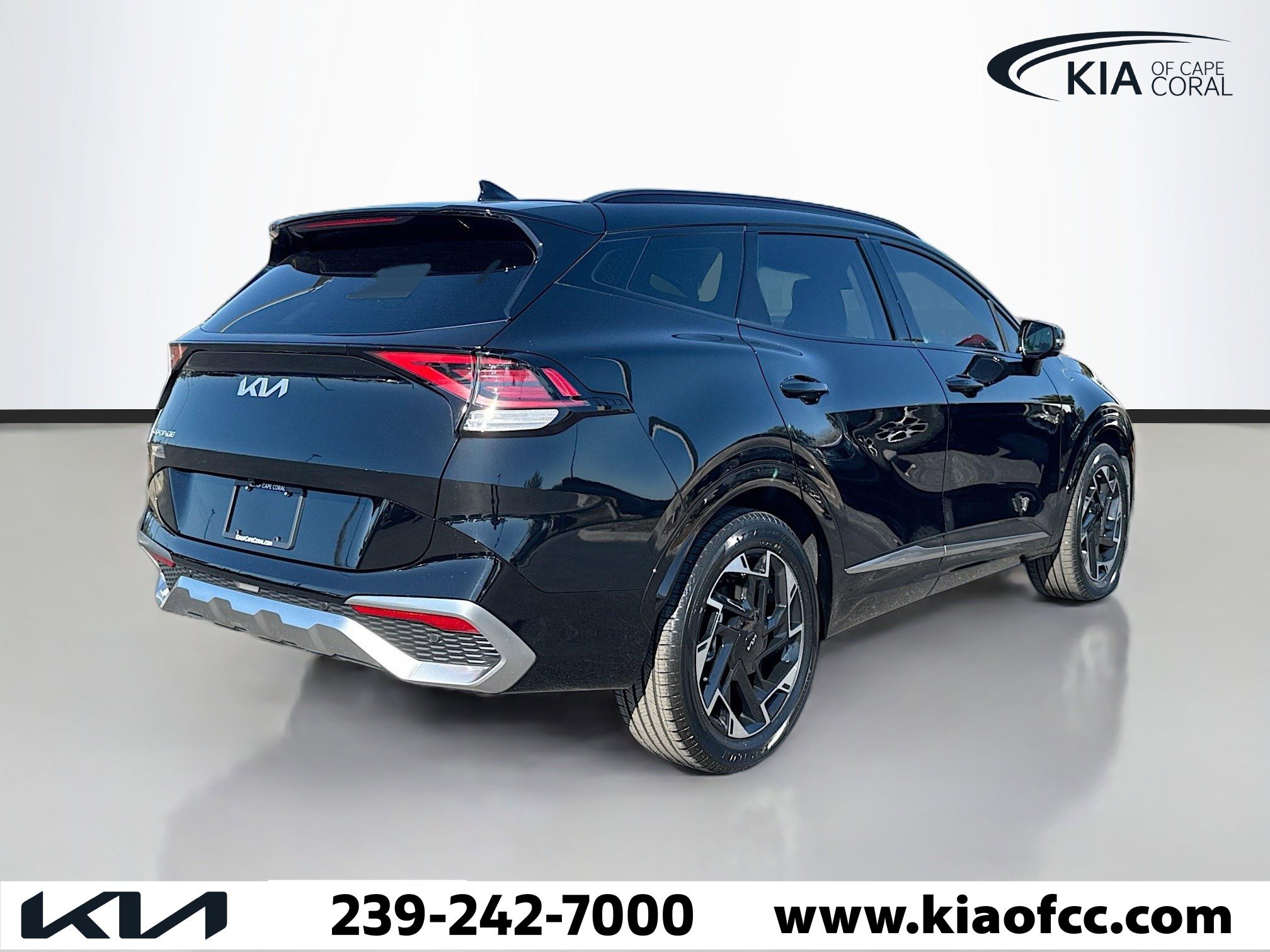 Certified 2025 Kia Sportage SX image 5