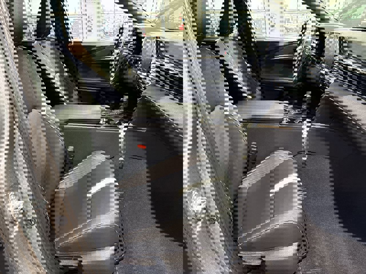 Certified 2025 Toyota Camry SE image 25