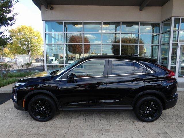 New 2024 Mitsubishi Eclipse Cross LE image 4