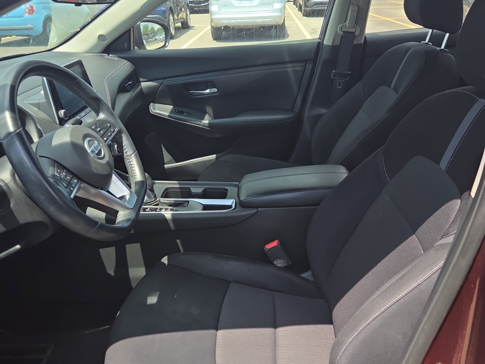 Used 2020 Nissan Sentra SV w/ Trunk Package FWD image 5