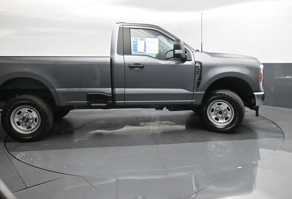 Used 2024 Ford F350 XL w/ XL Chrome Package image 6