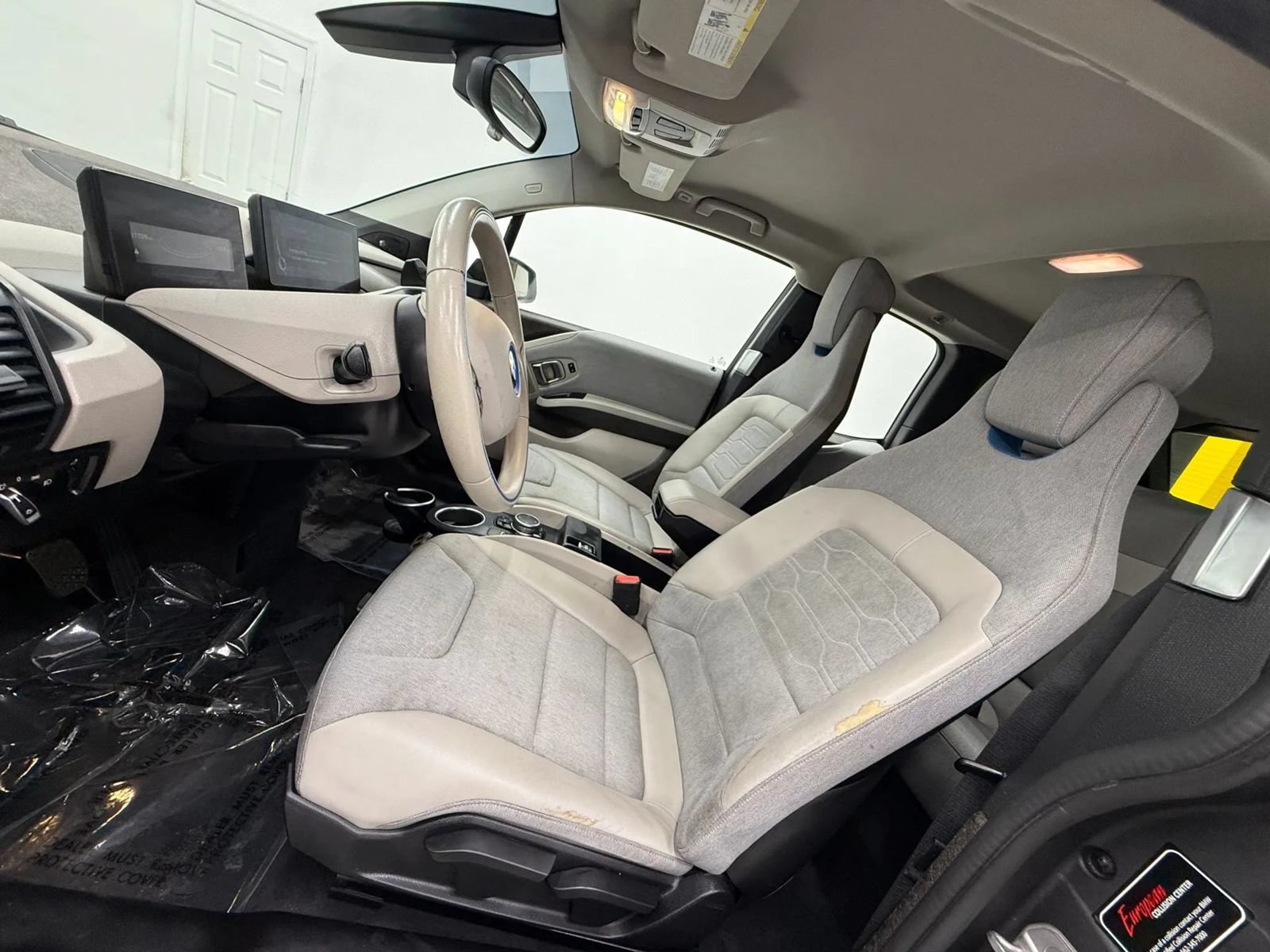 Used 2015 BMW i3 w/ Range Extender RWD image 17
