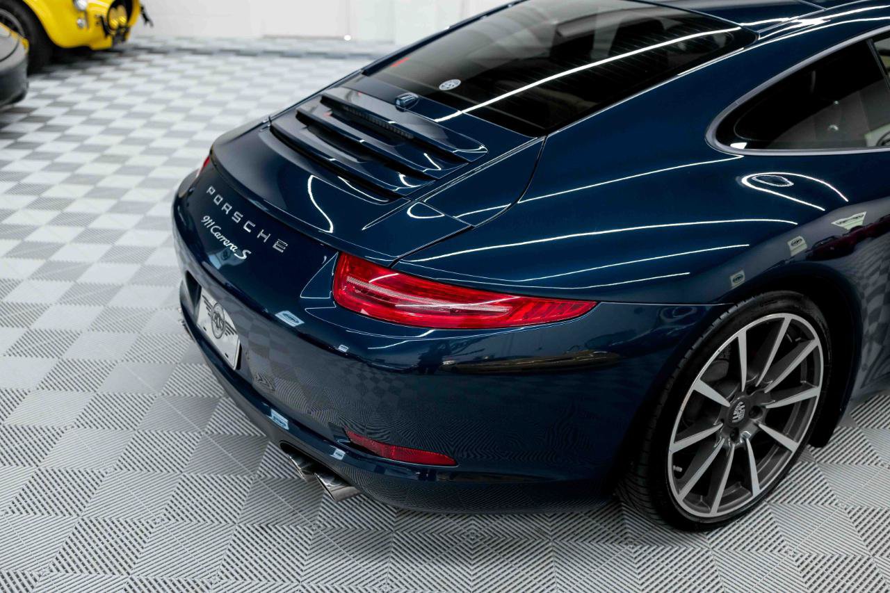 Used 2012 Porsche 911 Carrera S RWD image 21