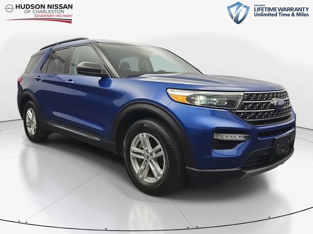 Used 2022 Ford Explorer XLT w/ Equipment Group 202A image 1