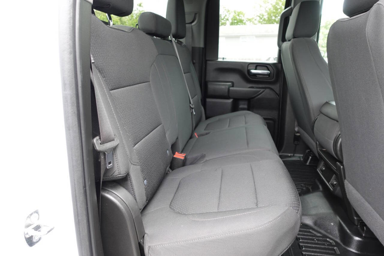 Used 2023 GMC Sierra 2500 Pro w/ Convenience Package AWD/4WD image 30