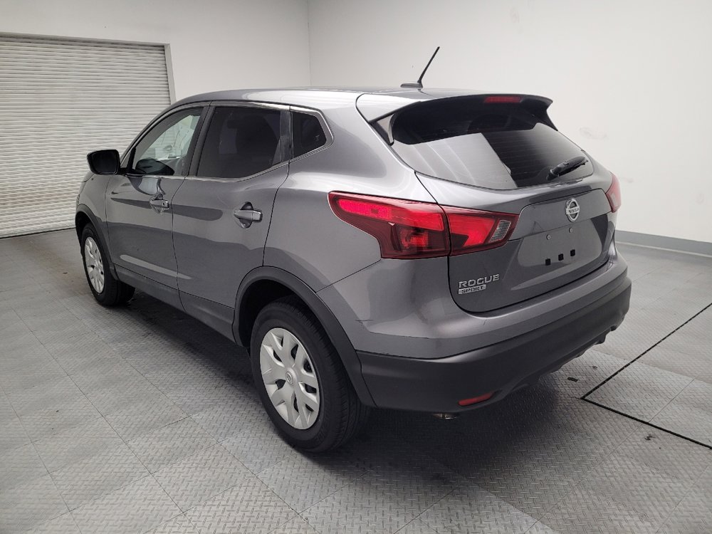 Used 2019 Nissan Rogue Sport S image 5