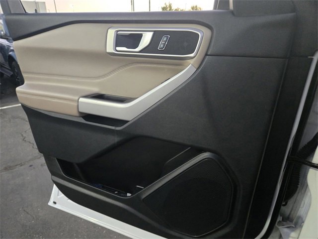Certified 2024 Ford Explorer XLT w/ Equipment Group 202A image 11