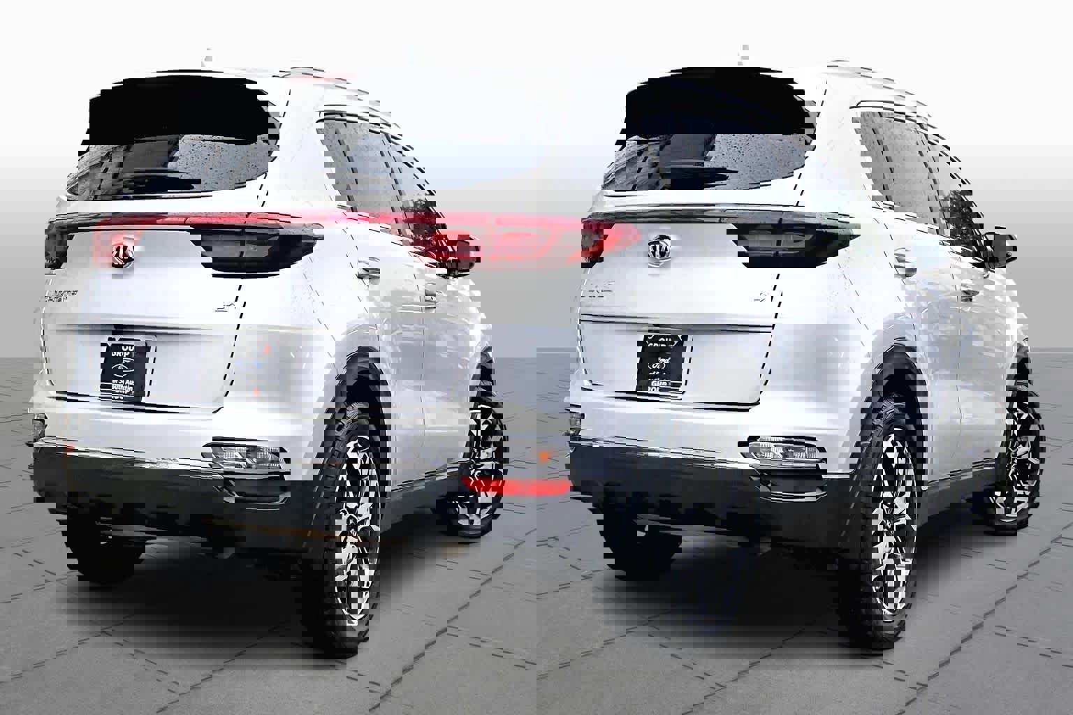 Used 2020 Kia Sportage EX image 26