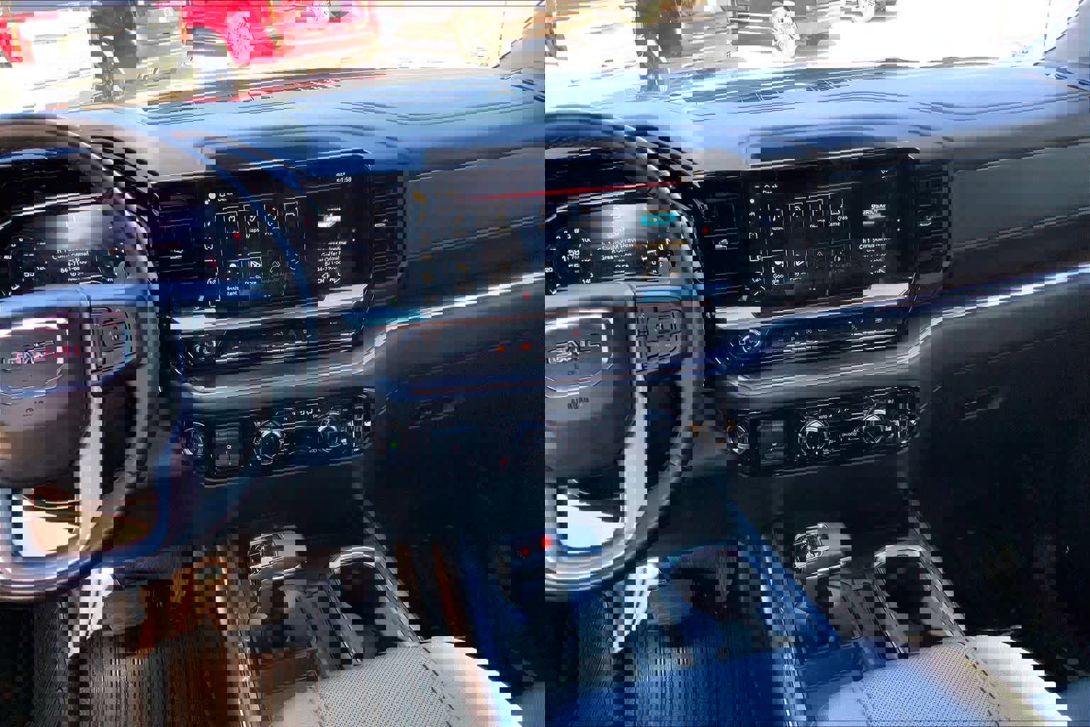 Certified 2024 GMC Sierra 1500 SLT image 7