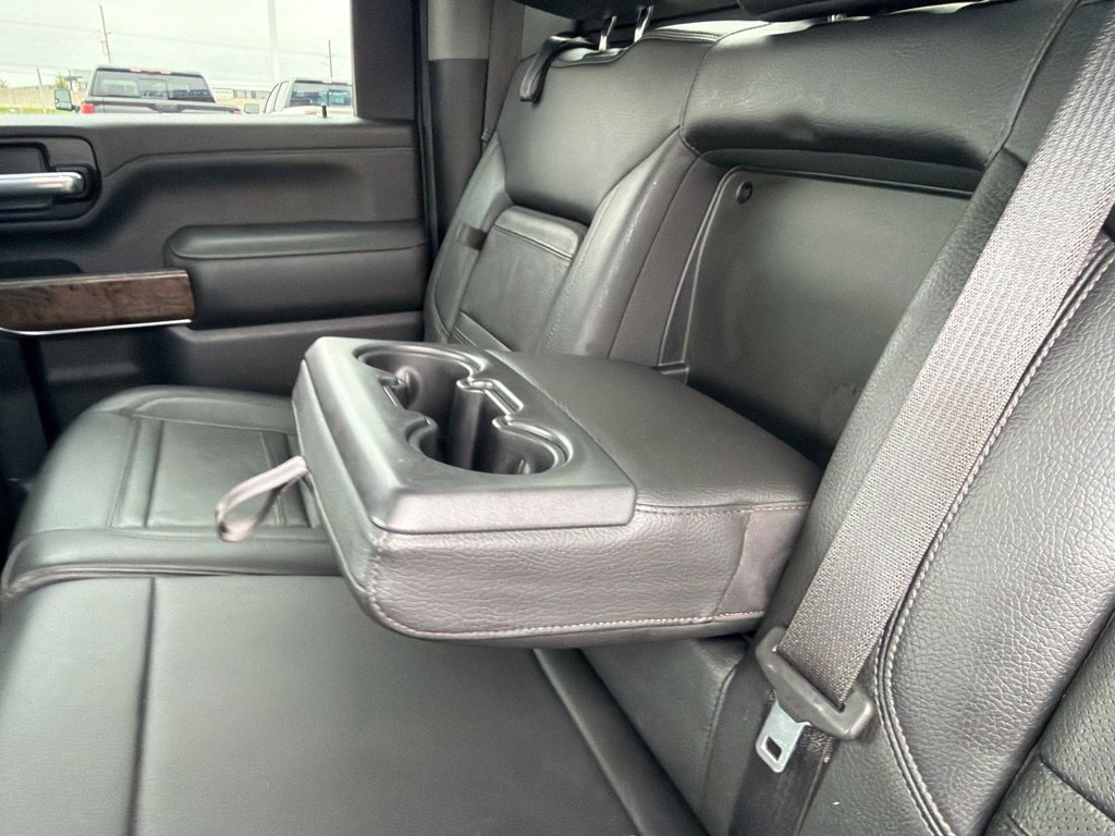 Used 2022 GMC Sierra 3500 Denali AWD/4WD image 18