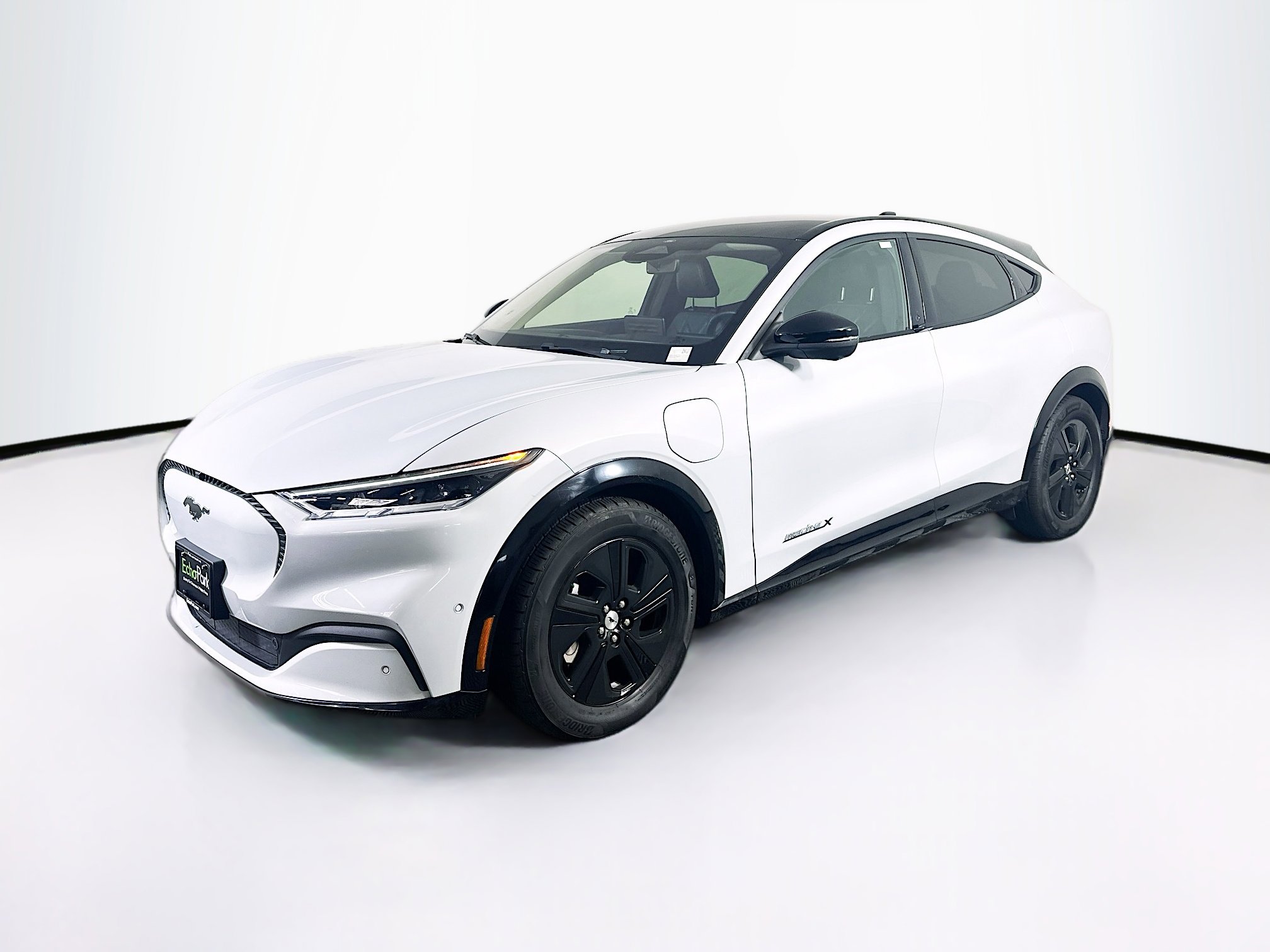 Used 2021 Ford Mustang Mach-E California Route 1 image 3