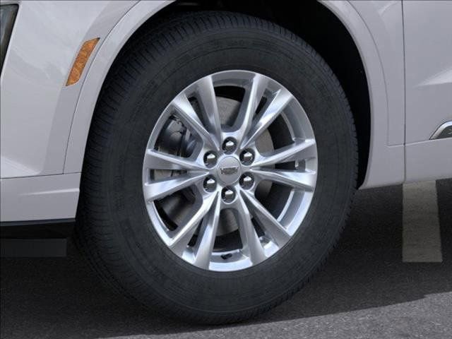 New 2025 Cadillac XT6 Luxury FWD image 9