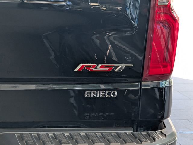 Used 2019 Chevrolet Silverado 1500 RST image 14