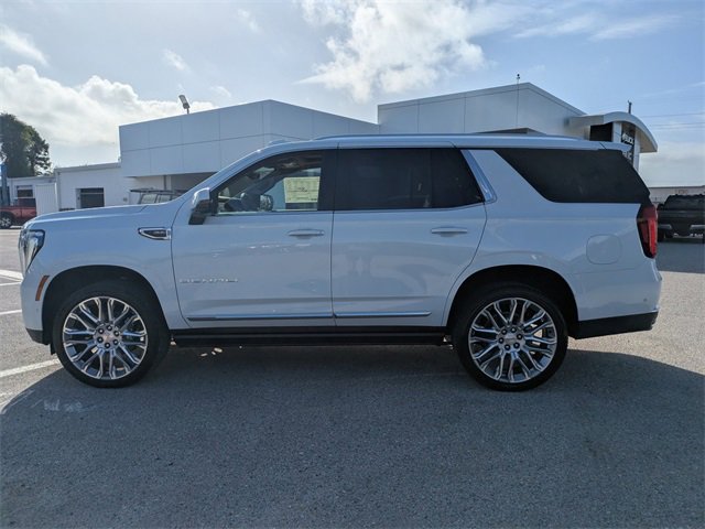 New 2026 GMC Yukon Denali image 7