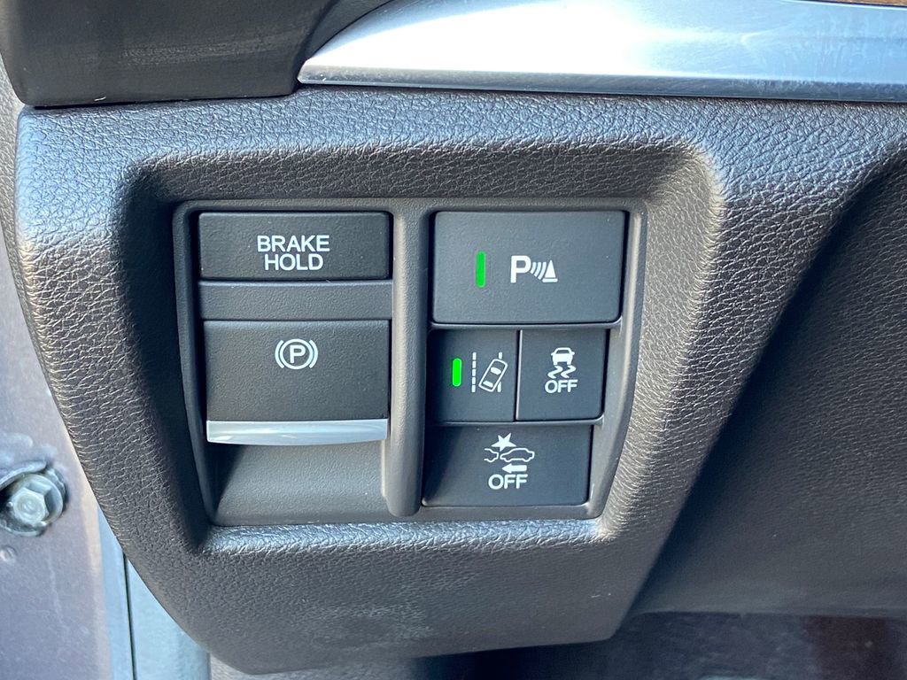 Used 2020 Acura MDX SH-AWD w/ Technology Package image 21