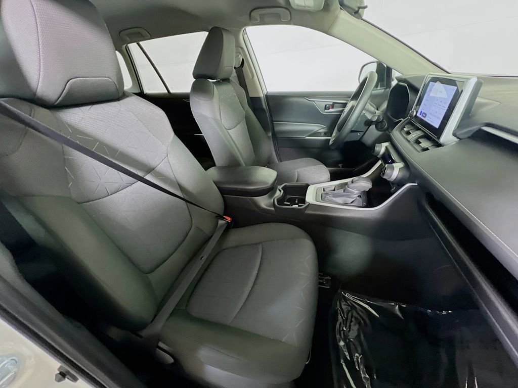 Certified 2025 Toyota RAV4 XLE image 25