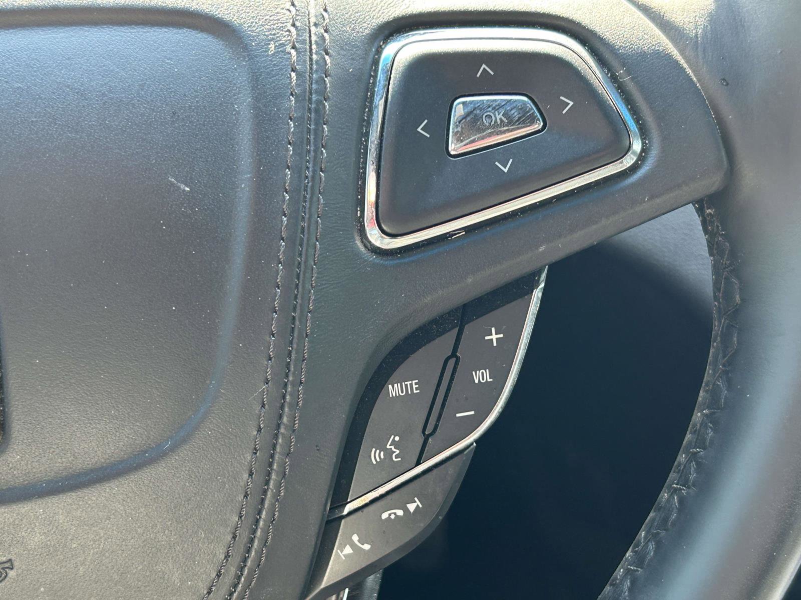 Used 2017 Lincoln MKZ Reserve w/ Luxury Package FWD image 20