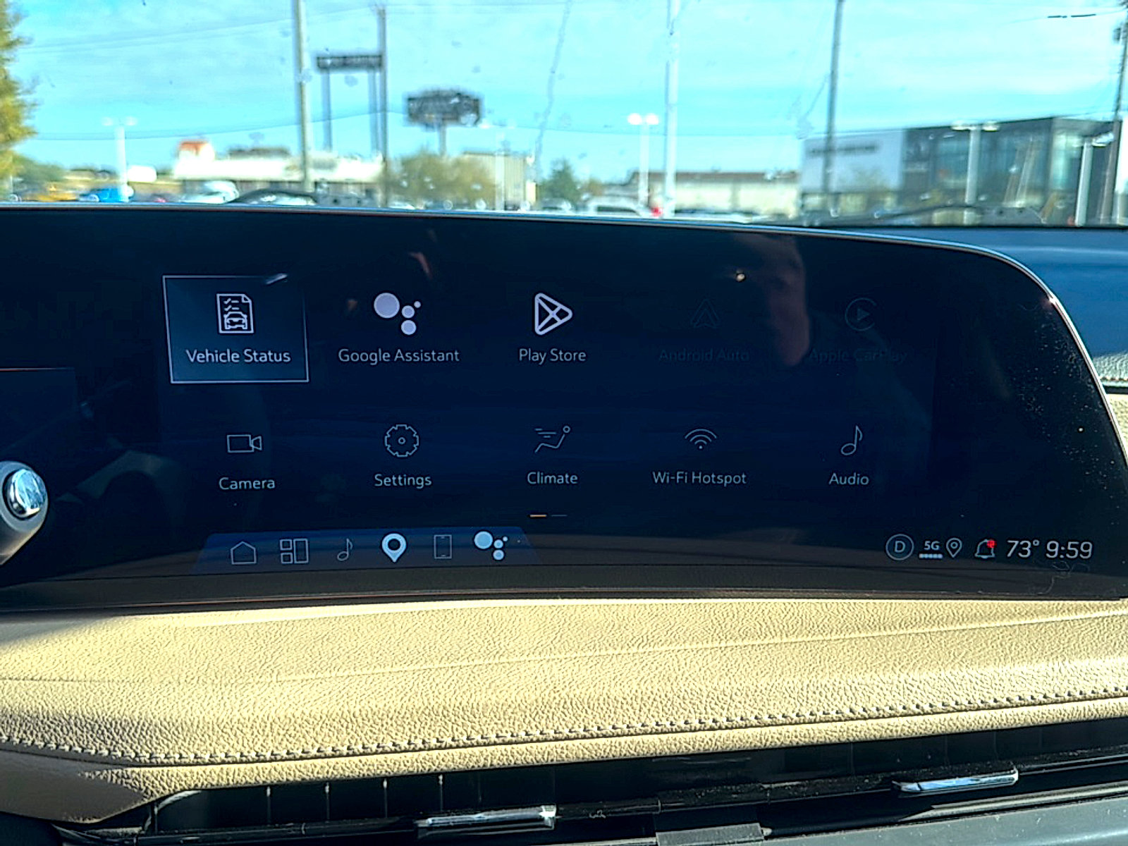 Used 2025 Cadillac XT4 Premium Luxury FWD image 9