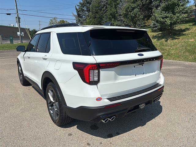 New 2026 Ford Explorer ST AWD/4WD image 2