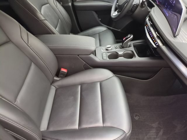 Certified 2024 Cadillac XT4 Premium Luxury w/ LPO, Floor Liner Package AWD/4WD image 24